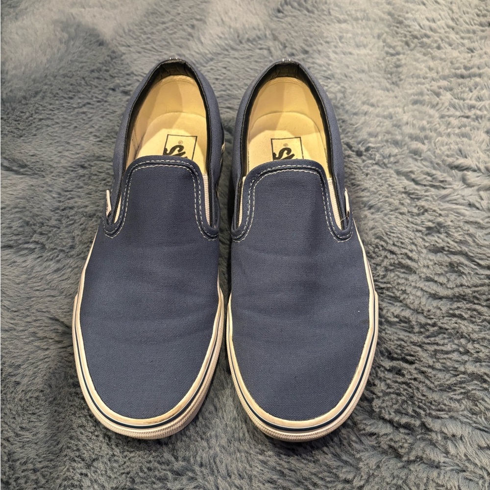 Slip on blue vans
